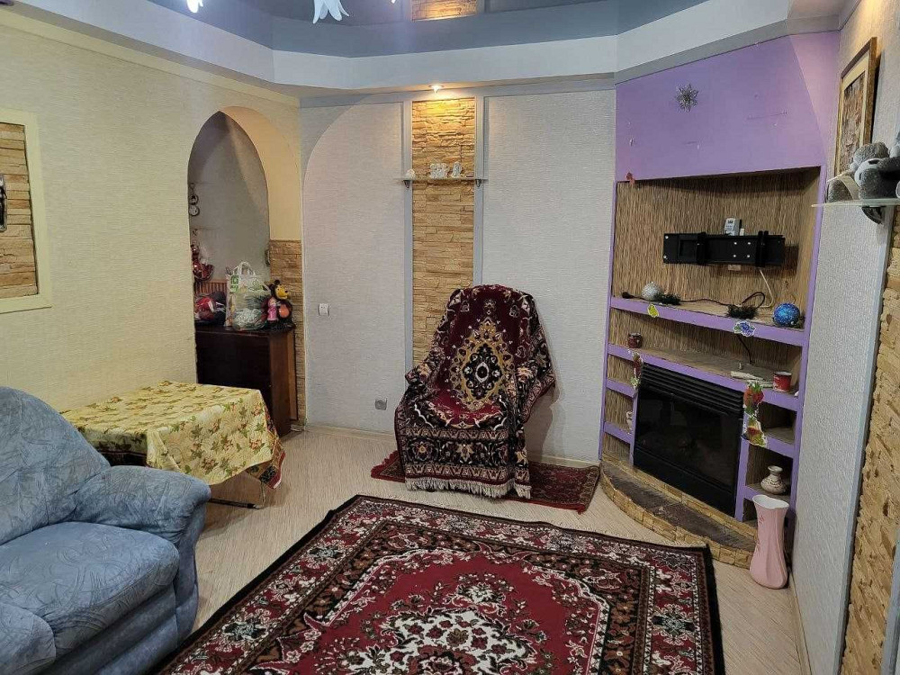 Оренда 3 кімн. квартири. М-н Артема Славянск - изображение 1