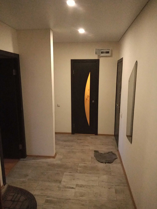 Сдам 2х комнатную квартиру на Тополе 3 Днепр - изображение 1