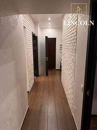 БЕЗ%, 50м², Драгоманова, Осокорки, Позняки, Харківська, Ахматової Київ