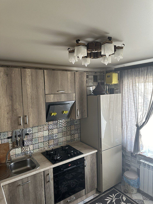 Аренда 3 комнатной квартиры Артема Слов`янськ - зображення 1