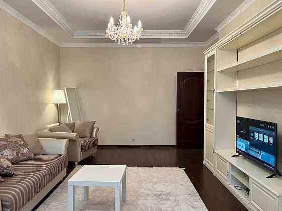 Оренда відмінної квартири в  "Жк Смарагдовий " вул. Шаповалова 2 Київ