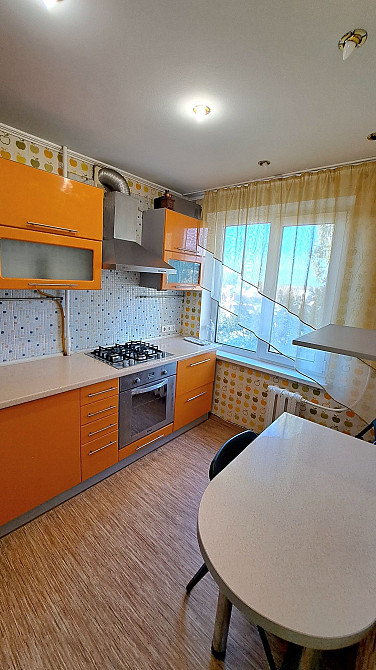 Здам 3х кімнатну в центрі, на 95му кварталі  пр.Миру Кривой Рог - изображение 1