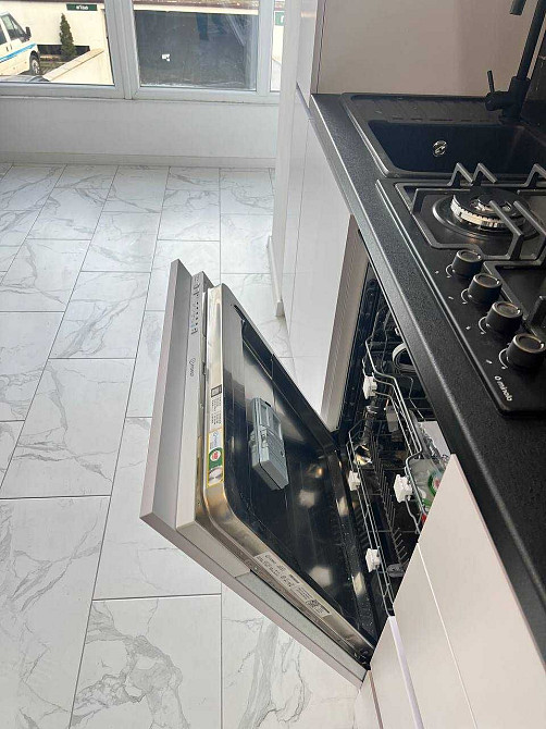 Оренда просторої 2 кім квартири біля Центр міста . Перша здача Ивано-Франковск - изображение 3