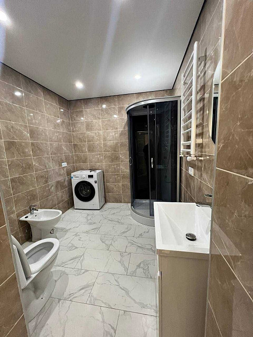 Оренда просторої 2 кім квартири біля Центр міста . Перша здача Ивано-Франковск - изображение 8