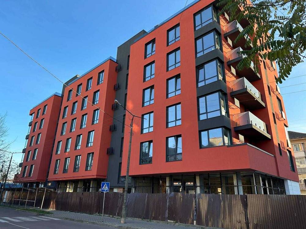 Продаж квартири в клубному будинку в центрі МІСТА Івано-Франківськ - зображення 1