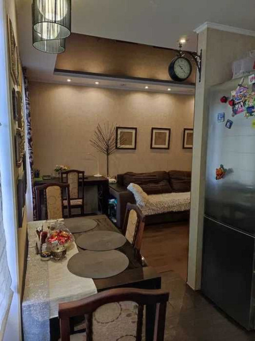 м.Дворец Спорта трехкомнатная евроремонт  (  79582) Харьков - изображение 1