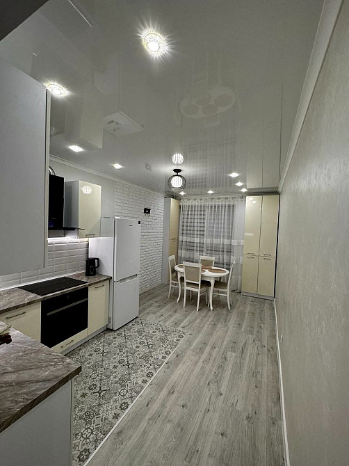 Продам 1-кімнатну квартиру з ремонтом. ЖК "На Щасливому" Рівне - зображення 1