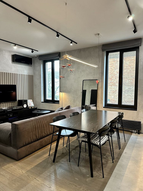 Продається прекрасна 3-к. квартира, 77 кв.м, по вул. Щекавицька Київ - зображення 2