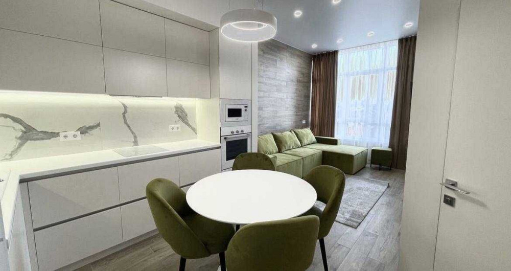 Оренда 1 кімнатної квартири+кухня-студія по вул Стрийська Львів - зображення 1