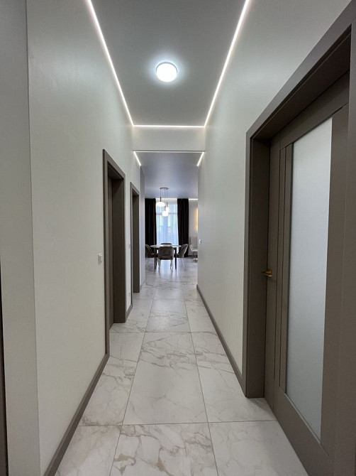 Оренда просторої квартири в ЖК Будапешт Ужгород - зображення 8