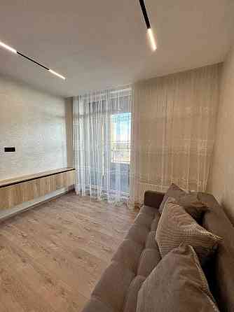 Оренда 1 кімнатної квартири по проспект Червоної Калини (Avalon) Львів