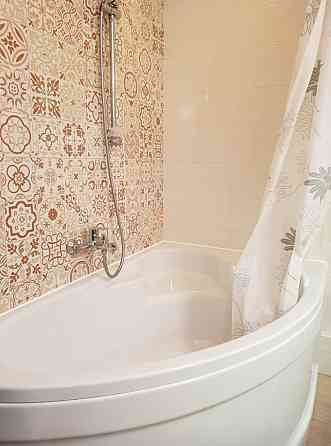 1 к кв. Левый берег Днепра. Риелторы не звоните. Дніпро