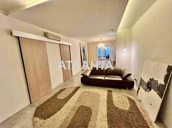 Продаж 3к квартири 96м2 вул. О. Бальзака 55В Троєщина Київ