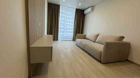 ЖК Great, перша здача,  2-ох кімнатна кв, Дніпровська набережна 15Є Київ