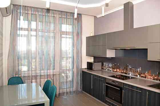 Новопечерські Ліпки. Васник. Київ