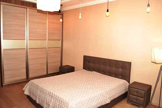 Новопечерські Ліпки. Васник. Київ