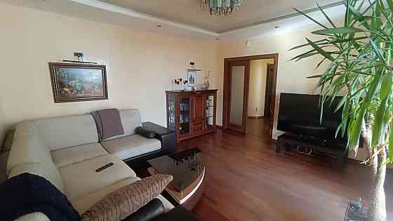 Здається 3 кімнатна квартира. Амосова, 4. Київ