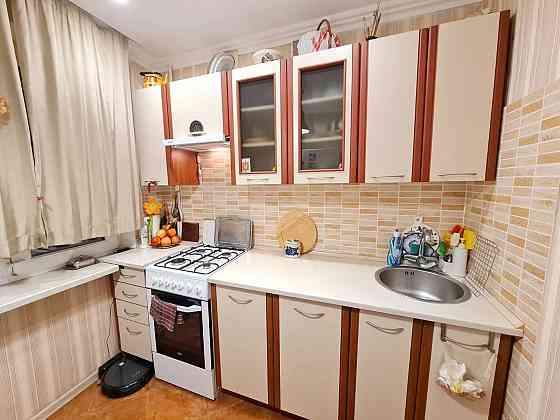 1 квартира с ремонтом  мебелью и техникой М Жукова /Королев/ Левитана Одесса