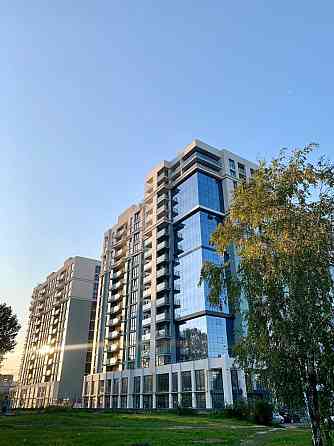 Продаж 2кім кв.88м,кухня-студія,склофад,ЖК Національний,вид на озеро Львов