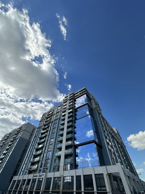 Продаж 2кім кв.88м,кухня-студія,склофад,ЖК Національний,вид на озеро Львов - изображение 7