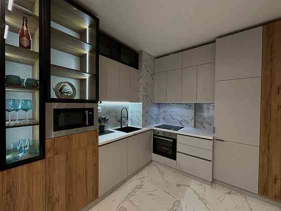 Новая укомлектованная 2к в Аркадии Одесса