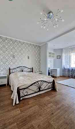 Продаж гарної 3 к.к. в новому домі за ТРЦ Магелан, Соляні Миколаїв