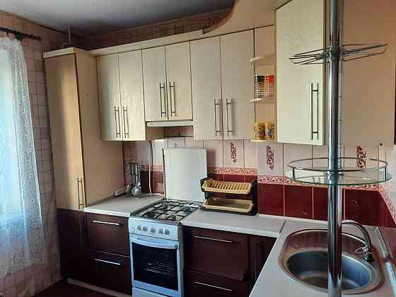 Здам однокімнатну квартиру зупинка Героїв України район 12 школи. Кременчук