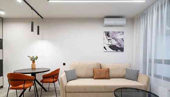 Оренда 2 кімнатної квартири + підвал, ЖК Семицвіт, ближній центр Львів