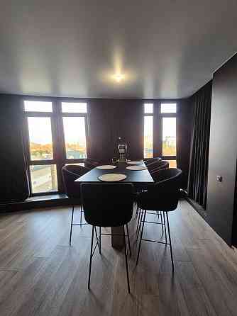 Евро трьох кімнат квартира в центрі міста! Ирпень