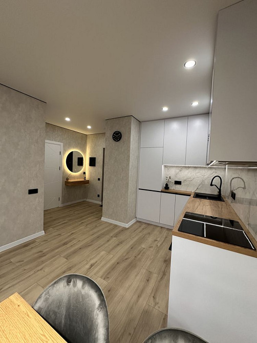 Продаж 1-к Варшавский 2 Київ - зображення 1