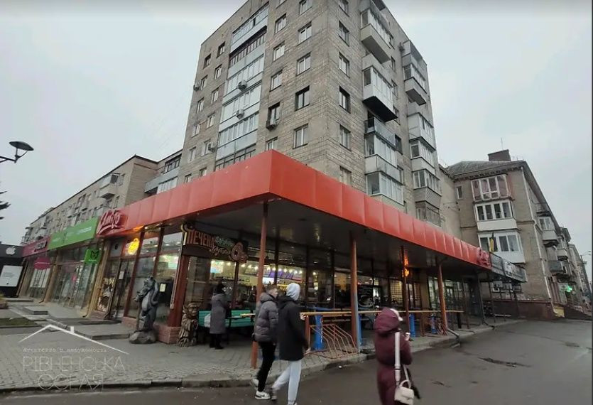 Продам 3-кімнатну квартиру в Центрі. Ровно - изображение 1