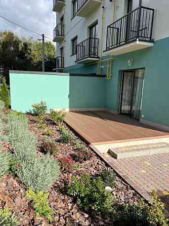 Без комісії! 2-кім квартира з терасою та власним подвір'ям на Пасічній Львов