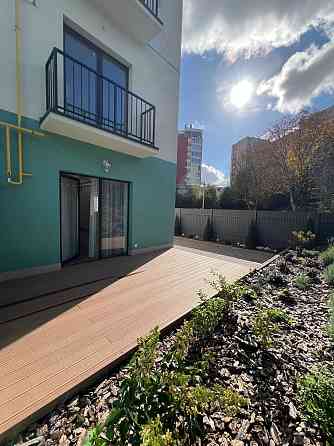 Без комісії! 2-кім квартира з терасою та власним подвір'ям на Пасічній Львов