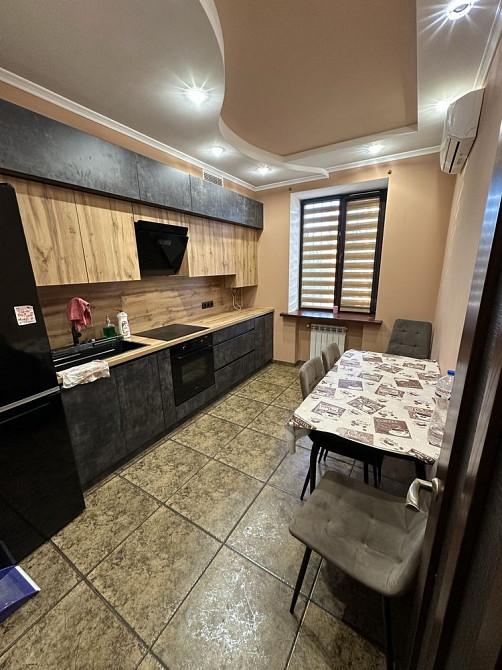 Продаю квартиру на карчунах! Кривой Рог - изображение 1