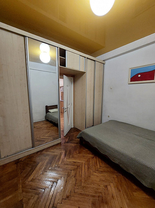 Сдаю  3 комн.кв. площадь Льва Толстого Одесса - изображение 1