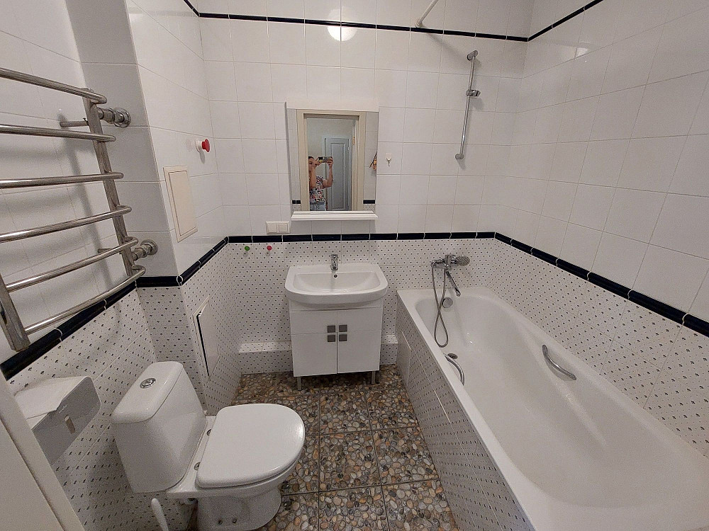 Здається простора 2-кімнатна квартира в оренду Чайки (Киевская обл.) - изображение 1