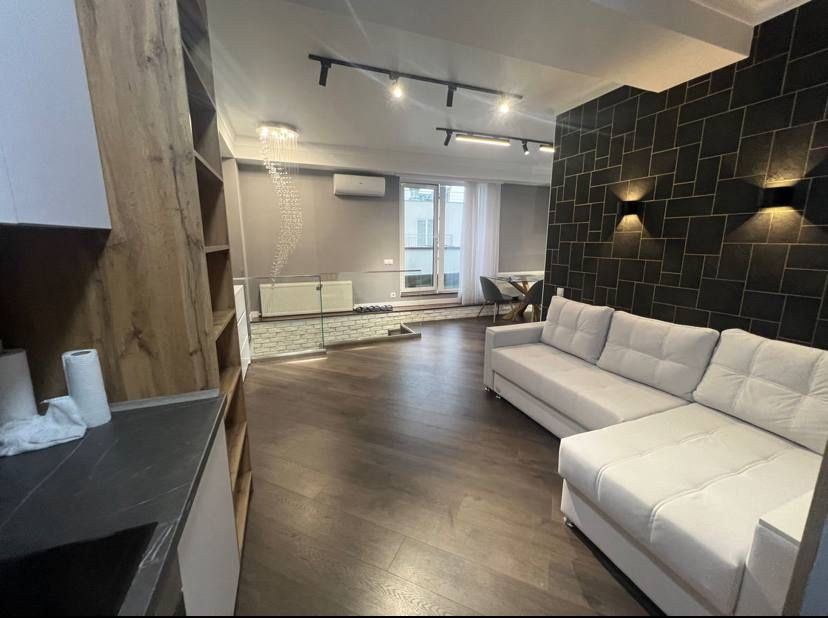 Квартира двохрівнева з терасою ЖК КОМФОРТ ТАУН  - зображення 4