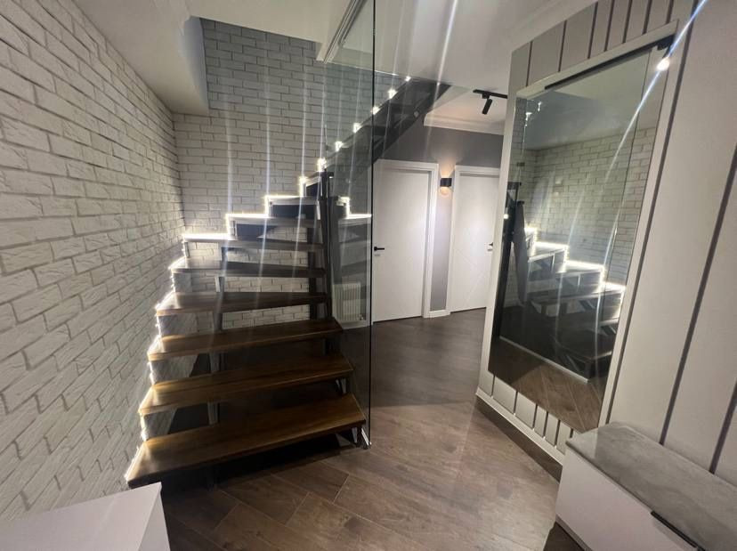 Квартира двохрівнева з терасою ЖК КОМФОРТ ТАУН  - зображення 1