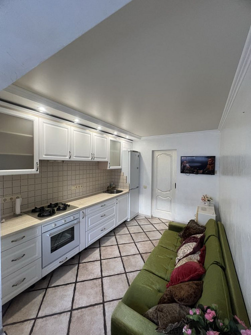 Сдам 2 ком кв.6 ст.Б.Фонтана Одесса - изображение 1