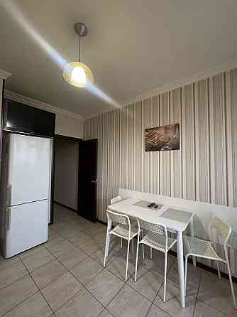 Оренда 2к. квартири метро Берестейська, ЖК Зелений Осьрів Kyiv