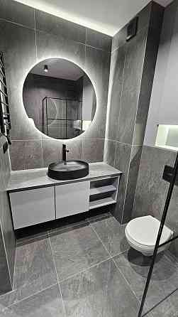 Простора новобудова біля проспекту Чернівці