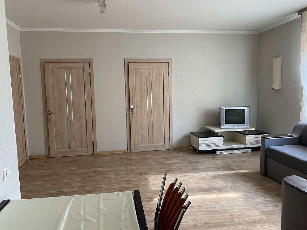 Продаж 2 кімнатної квартири з ремонтом біля Центрального парку Ірпінь - зображення 5