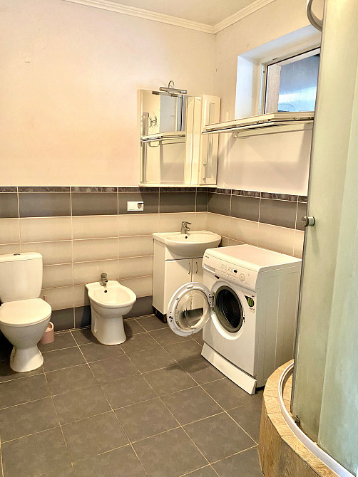 Продаж 2 кімнатної квартири з ремонтом біля Центрального парку Ірпінь - зображення 3