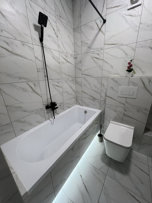 Квартира з ремонтом! Мінімальне оформлення. Зручний виїзд на Київ! Ірпінь - зображення 3