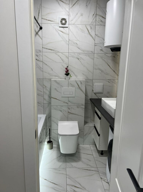 Квартира з ремонтом! Мінімальне оформлення. Зручний виїзд на Київ! Ірпінь - зображення 2