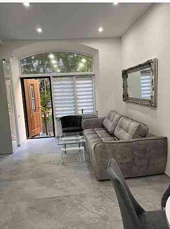 2-х кім Театральна, 5 Львов