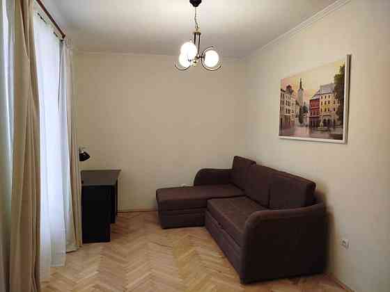 Оренда 2-кімнатної квартири в центрі пл.Катедральна (власник) Львов