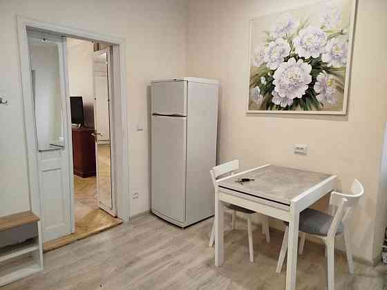 Оренда 2-кімнатної квартири в центрі пл.Катедральна (власник) Львов