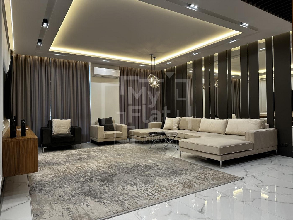 Оренда 3к квартири в ЖК "Royal Tower", 130 м2, Укриття, Генератор Kyiv - photo 1