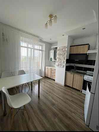 Оренда 1 кімнатної новобудови     Г. Майдану Черновцы